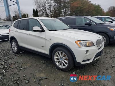 Czwarte zdjęcie samochodu z boku: 2014 BMW X3 XDRIVE28I VIN:5UXWX9C59E0D14790 - miniatura