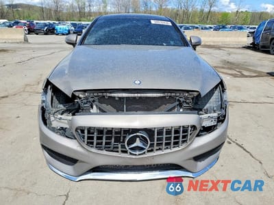 Piąte zdjęcie samochodu w środku: 2017 MERCEDES-BENZ C 300 4MATIC VIN:WDDWJ4KB9HF541544 - miniatura