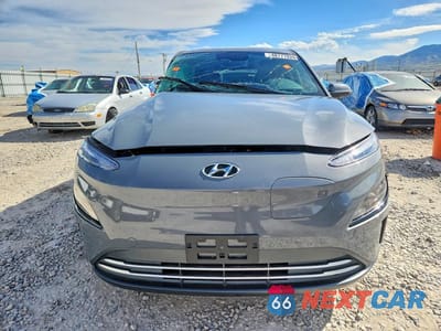 Piąte zdjęcie samochodu w środku: 2023 HYUNDAI KONA ELECTRIC SE VIN:KM8K23AG9PU169691 - miniatura