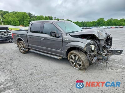 Czwarte zdjęcie samochodu z boku: 2017 FORD F150 SUPERCREW VIN:1FTEW1EG3HKE03504 - miniatura