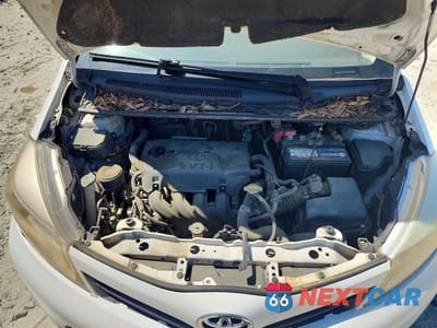 Zdjęcie 11 z 12 samochodu: 2014 TOYOTA YARIS 3-DOOR L FLEET VIN:VNKJTUD33EA008996 - miniatura
