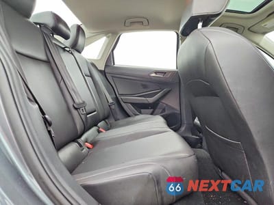 Zdjęcie 10 z 11 samochodu: 2019 VOLKSWAGEN JETTA S VIN:3VWC57BU3KM247372 - miniatura