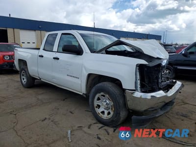 Czwarte zdjęcie samochodu z boku: 2018 CHEVROLET SILVERADO K1500 VIN:1GCVKNEC4JZ294113 - miniatura