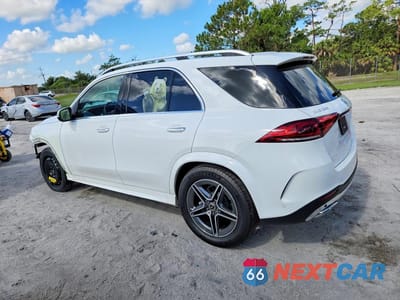 Drugie zdjęcie samochodu z przodu: 2021 MERCEDES-BENZ GLE 350 4MATIC VIN:4JGFB4KB5MA458929 - miniatura