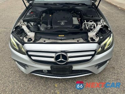 Zdjęcie 7 z 11 samochodu: 2017 MERCEDES-BENZ E 300 4MATIC VIN:WDDZF4KB7HA189074 - miniatura