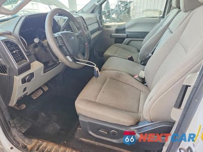Zdjęcie 7 z 13 samochodu: 2019 FORD F350 SUPER DUTY VIN:1FT8X3BT4KEG23361 - miniatura