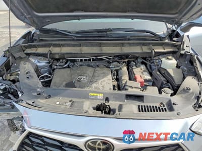 Zdjęcie 12 z 13 samochodu: 2021 TOYOTA HIGHLANDER XLE VIN:5TDHZRBHXMS095024 - miniatura