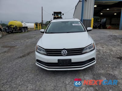Piąte zdjęcie samochodu w środku: 2015 VOLKSWAGEN JETTA TDI VIN:3VWLA7AJ0FM340424 - miniatura