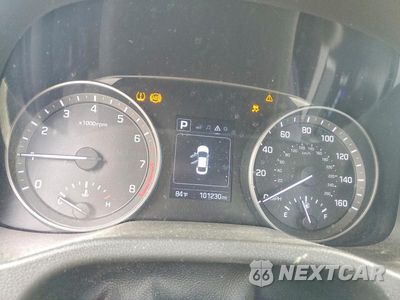 Zdjęcie 9 z 11 samochodu: 2018 HYUNDAI ELANTRA SEL VIN:5NPD84LF6JH254236 - miniatura