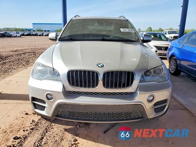 Piąte zdjęcie samochodu w środku: 2013 BMW X5 XDRIVE35I VIN:5UXZV4C59D0E02713 - miniatura