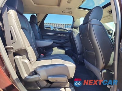 Zdjęcie 10 z 13 samochodu: 2020 BUICK ENCLAVE AVENIR VIN:5GAEVCKW2LJ239379 - miniatura