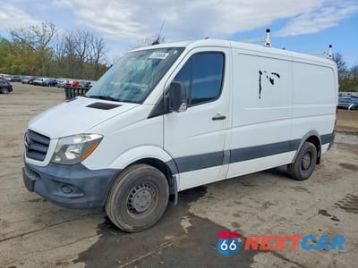2017 MERCEDES BENZ SPRINTER 2500 DELIVERY VAN WD3PE7CD7HP511399 - główne zdjęcie licytacji z USA - miniatura