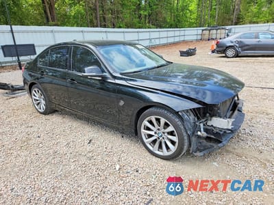 Czwarte zdjęcie samochodu z boku: 2013 BMW 328 I VIN:WBA3A5G53DNP21878 - miniatura