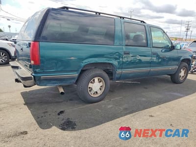 Trzecie zdjęcie samochodu z tyłu: 1997 CHEVROLET SUBURBAN C1500 VIN:3GNEC16R8VG143846 - miniatura