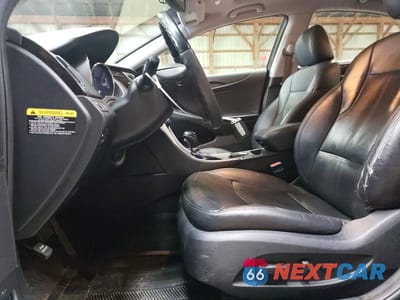 Zdjęcie 7 z 11 samochodu: 2013 HYUNDAI SONATA SE VIN:5NPEC4ACXDH511348 - miniatura