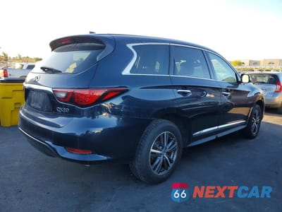 Trzecie zdjęcie samochodu z tyłu: 2018 INFINITI QX60 VIN:5N1DL0MN4JC533169 - miniatura