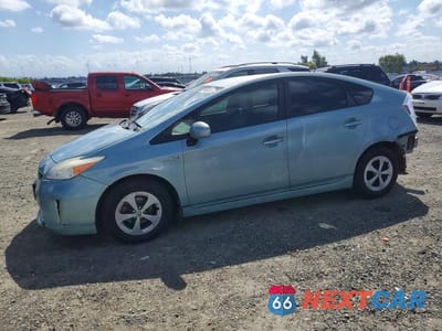 2013 TOYOTA PRIUS TWO JTDKN3DU9D5584917 - główne zdjęcie licytacji z USA - miniatura