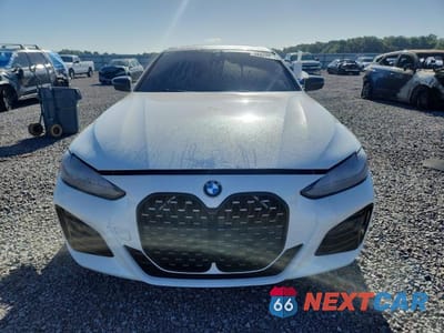 Piąte zdjęcie samochodu w środku: 2026 BMW 430I VIN:WBA43DA09TCW11367 - miniatura