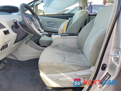 Zdjęcie 7 z 14 samochodu: 2014 TOYOTA PRIUS V THREE VIN:JTDZN3EU8EJ009035 - miniatura