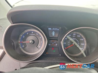 Zdjęcie 9 z 12 samochodu: 2016 HYUNDAI ELANTRA GT BASE VIN:KMHD35LH0GU305004 - miniatura
