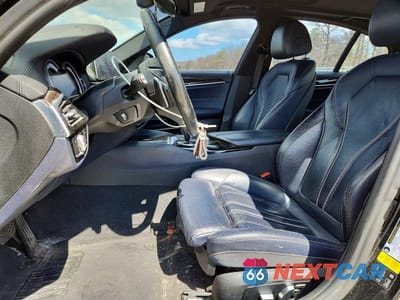 Zdjęcie 7 z 13 samochodu: 2017 BMW 530 XI VIN:WBAJA7C57HG457664 - miniatura