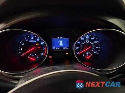 Zdjęcie 9 z 13 samochodu: 2019 KIA SEDONA EX VIN:KNDMB5C14K6505522 - miniatura