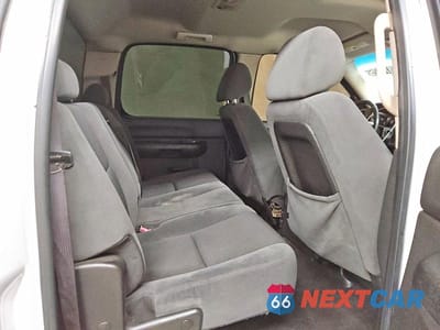 Zdjęcie 10 z 12 samochodu: 2009 CHEVROLET SILVERADO C1500 LT VIN:3GCEC230X9G173067 - miniatura