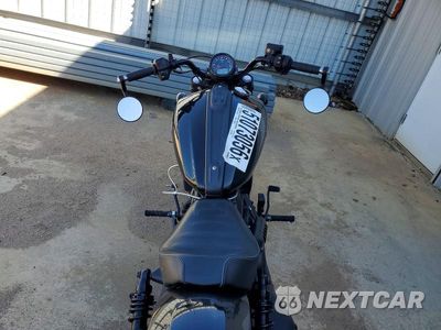 Zdjęcie 6 z 9 samochodu: 2025 INDIAN MOTORCYCLE CO. SCOUT BOBBER VIN:56KSBB763S3205784 - miniatura