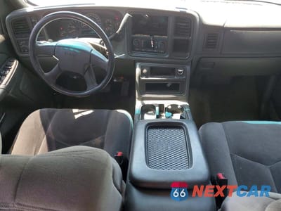 Zdjęcie 8 z 12 samochodu: 2005 GMC SIERRA K2500 HEAVY DUTY VIN:1GTHK23UX5F827726 - miniatura
