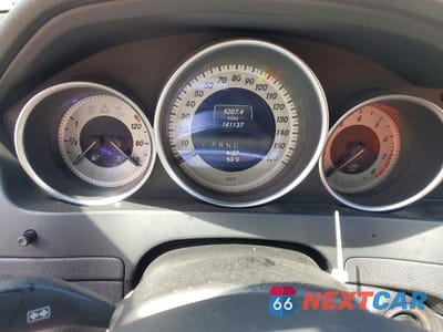 Zdjęcie 9 z 12 samochodu: 2014 MERCEDES-BENZ C 300 4MATIC VIN:WDDGF8AB3ER318683 - miniatura
