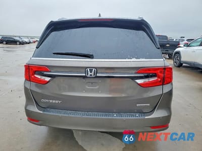 Zdjęcie 6 z 13 samochodu: 2023 HONDA ODYSSEY TOURING VIN:5FNRL6H85PB004990 - miniatura