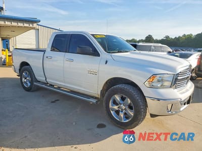 Czwarte zdjęcie samochodu z boku: 2015 RAM 1500 SLT VIN:1C6RR6GG6FS614168 - miniatura