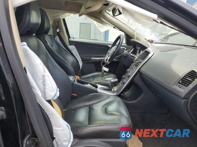Zdjęcie 7 z 13 samochodu: 2013 VOLVO XC60 T6 VIN:YV4902DZ6D2441506 - miniatura