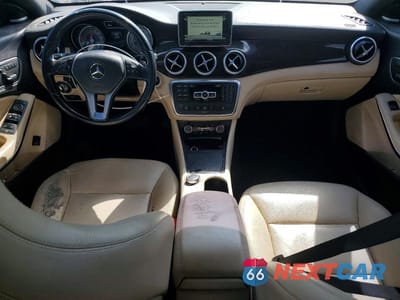 Zdjęcie 8 z 12 samochodu: 2014 MERCEDES-BENZ CLA 250 4MATIC VIN:WDDSJ4GB5EN090055 - miniatura
