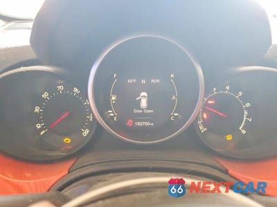 Zdjęcie 9 z 12 samochodu: 2016 FIAT 500X EASY VIN:ZFBCFXBT9GP364501 - miniatura