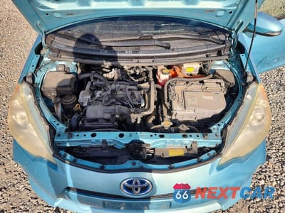 Zdjęcie 11 z 12 samochodu: 2012 TOYOTA PRIUS C ONE VIN:JTDKDTB3XC1014850 - miniatura
