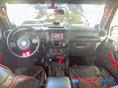 Zdjęcie 9 z 14 samochodu: 2014 JEEP WRANGLER UNLIMITED SPORT VIN:1C4BJWDG2EL244139 - miniatura