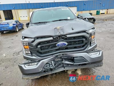 Piąte zdjęcie samochodu w środku: 2023 FORD F150 SUPERCREW VIN:1FTEW1EP3PKF08591 - miniatura