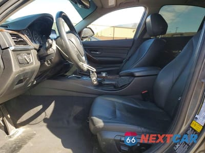 Zdjęcie 7 z 12 samochodu: 2015 BMW 328 XI SULEV VIN:WBA3B5G57FNS15034 - miniatura