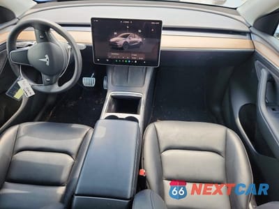 Zdjęcie 8 z 13 samochodu: 2022 TESLA MODEL Y VIN:7SAYGDEF7NF515446 - miniatura