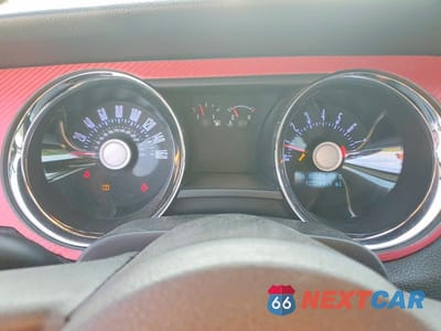 Zdjęcie 9 z 11 samochodu: 2011 FORD MUSTANG VIN:1ZVBP8AM6B5153134 - miniatura