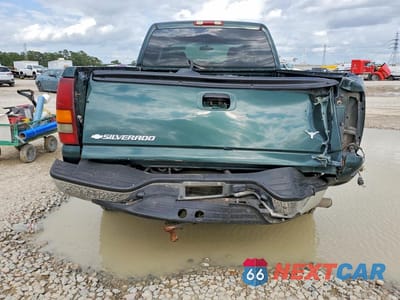 Zdjęcie 6 z 12 samochodu: 2001 CHEVROLET SILVERADO C1500 HEAVY DUTY VIN:1GCGC13U41F178549 - miniatura