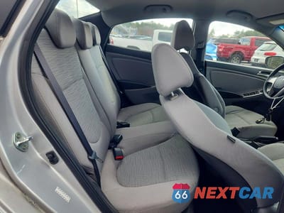 Zdjęcie 10 z 12 samochodu: 2016 HYUNDAI ACCENT SE VIN:KMHCT4AE7GU015695 - miniatura