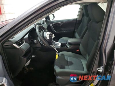 Zdjęcie 7 z 13 samochodu: 2024 TOYOTA RAV4 LE VIN:2T3F1RFV1RW431860 - miniatura