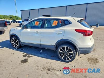 Drugie zdjęcie samochodu z przodu: 2017 NISSAN ROGUE SPORT SL VIN:JN1BJ1CP1HW015607 - miniatura
