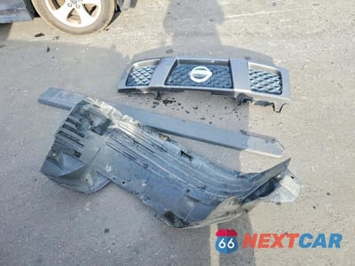 Zdjęcie 12 z 13 samochodu: 2004 NISSAN TITAN XE VIN:1N6AA07B44N522984 - miniatura