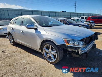 Czwarte zdjęcie samochodu z boku: 2016 VOLVO V60 T5 PREMIER VIN:YV140MEK7G1308297 - miniatura