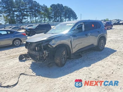 2021 NISSAN ROGUE S 5N1AT3AA3MC682974 - główne zdjęcie licytacji z USA - miniatura