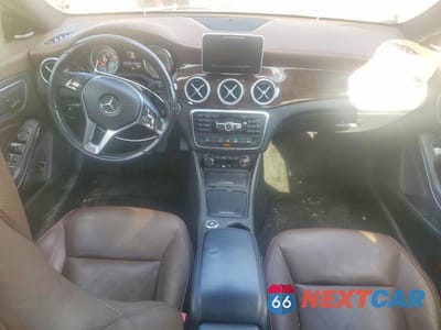 Zdjęcie 8 z 11 samochodu: 2014 MERCEDES-BENZ CLA 250 4MATIC VIN:WDDSJ4GB4EN104639 - miniatura