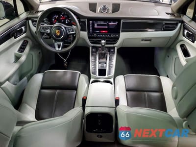 Zdjęcie 8 z 12 samochodu: 2021 PORSCHE MACAN GTS VIN:WP1AG2A57MLB51507 - miniatura